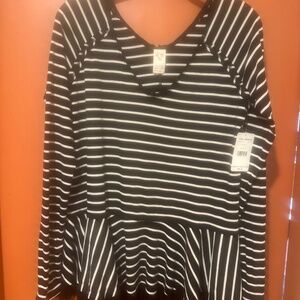 Free People NWT Black and white striped top M